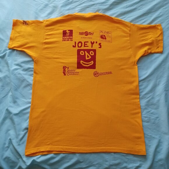 2000 Mount Allison Universty To Dance Beneath a Garnet Sky Yellow T-Shirt XL - Picture 2 of 10